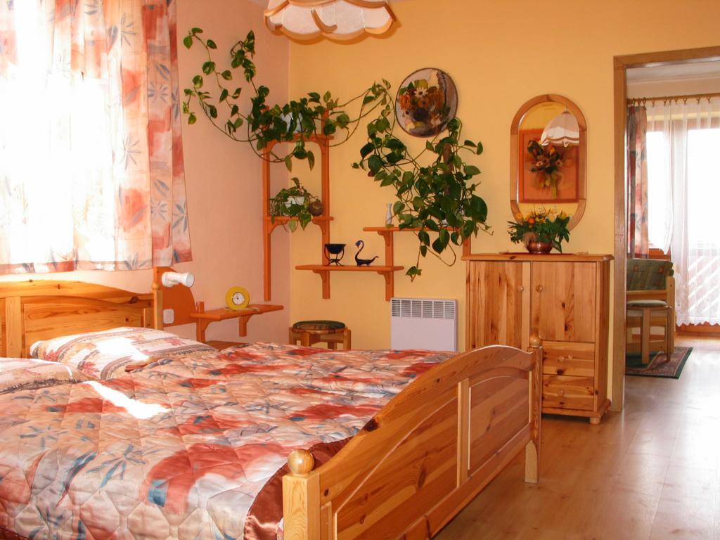 Pensjonat Lotos Krynica Morska Room photo